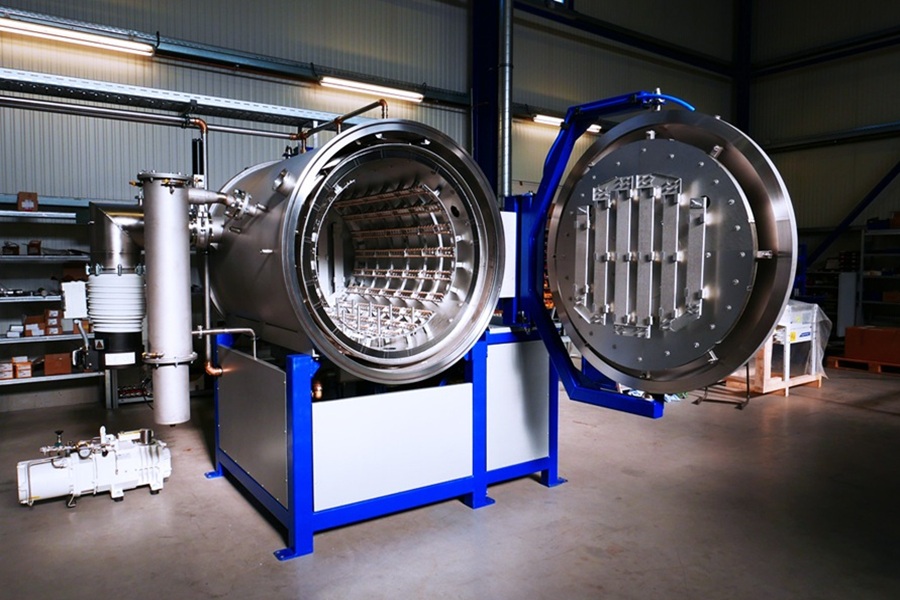 عملیات حرارتی تحت خلاء | راز دستیابی به فلزات بی‌نقص