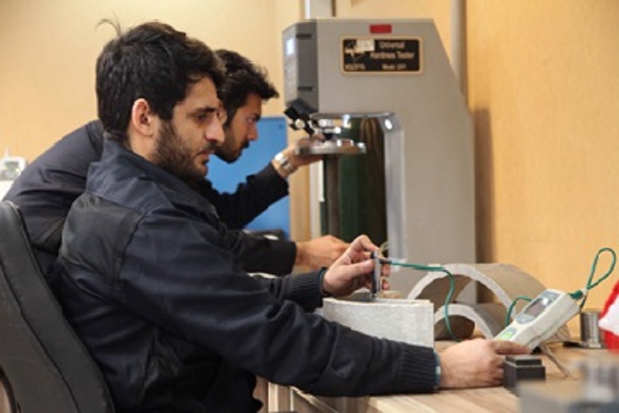 چرا سخت افزا بهترین آزمایشگاه متالورژی در اصفهان است؟
