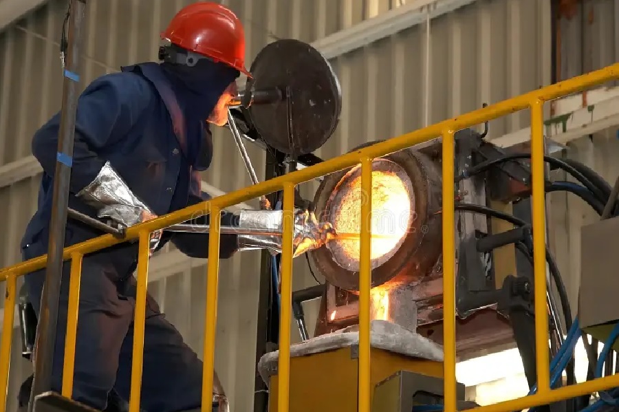 سخت افزا؛ برترین مجری پروژههای طراحی و ساخت کوره در کشور