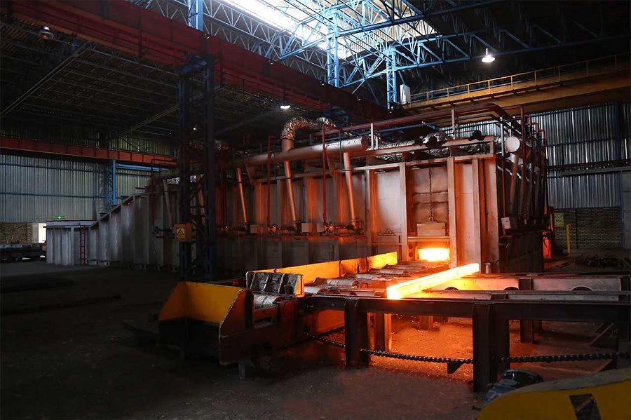 کوره صنعتی از چه تجهیزاتی بهره میبرد؟